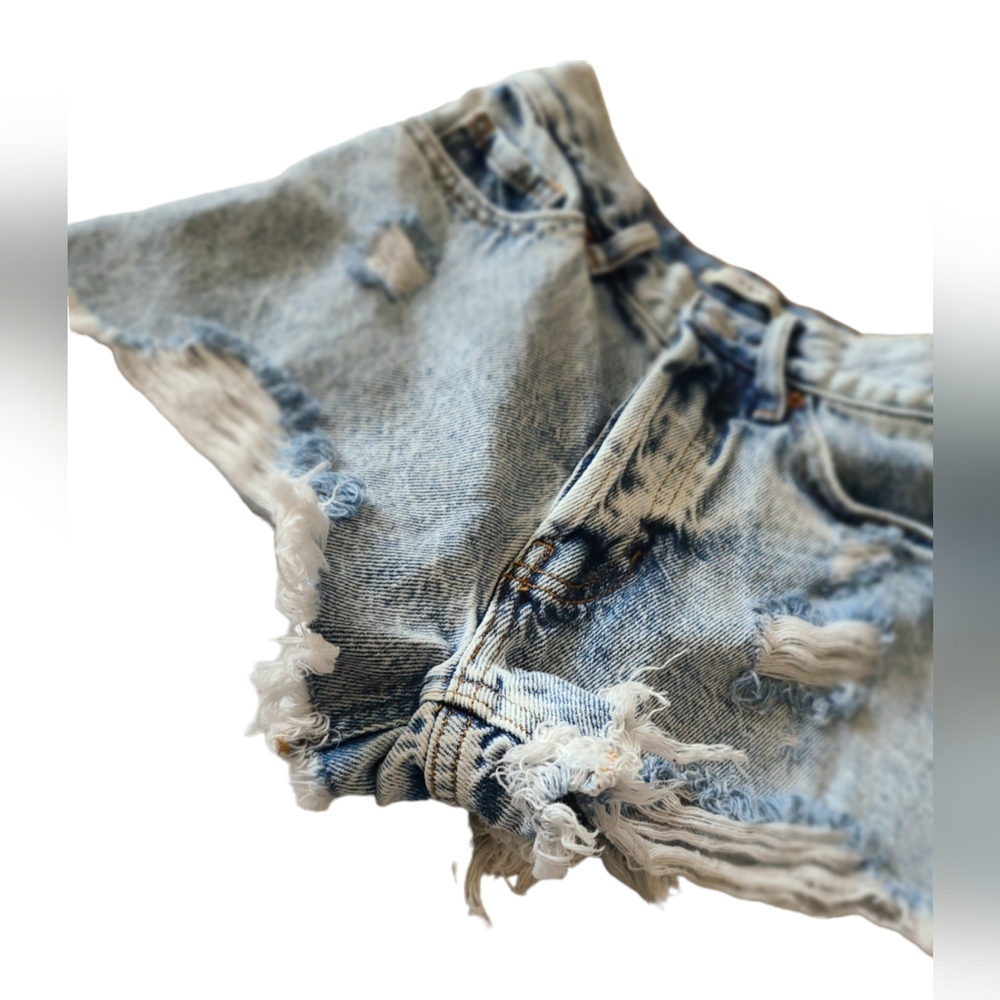 PACSUN |VINTAGE HIGH RISE DISTRESSED CUTOFF SHORTS | SIZE 22 - Picture 10 of 16